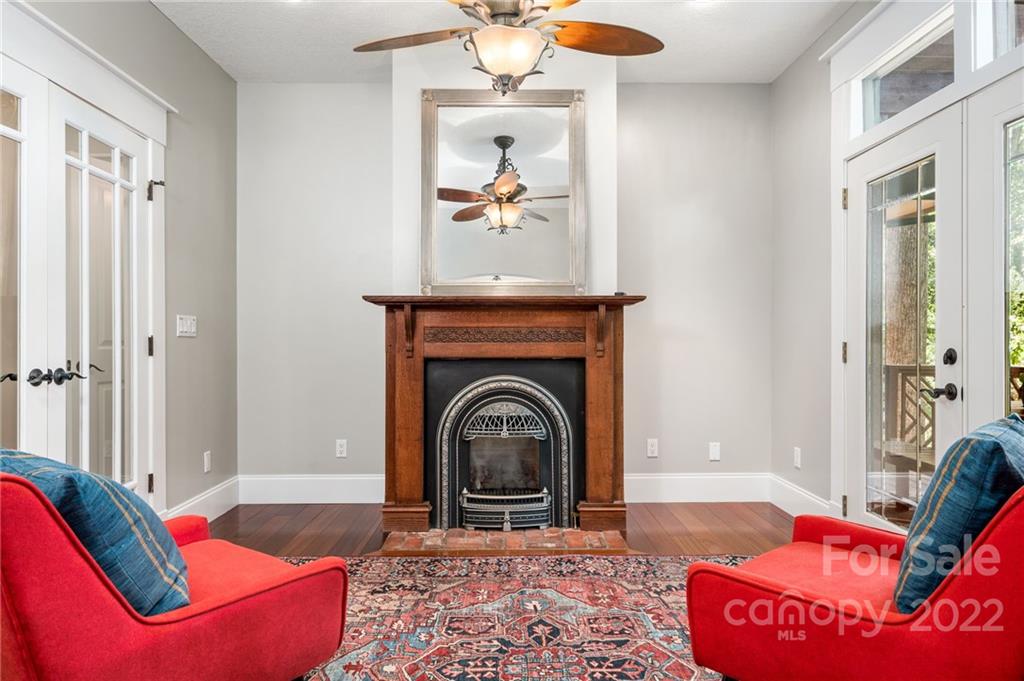 331 E Sondley Drive Asheville NC 28805