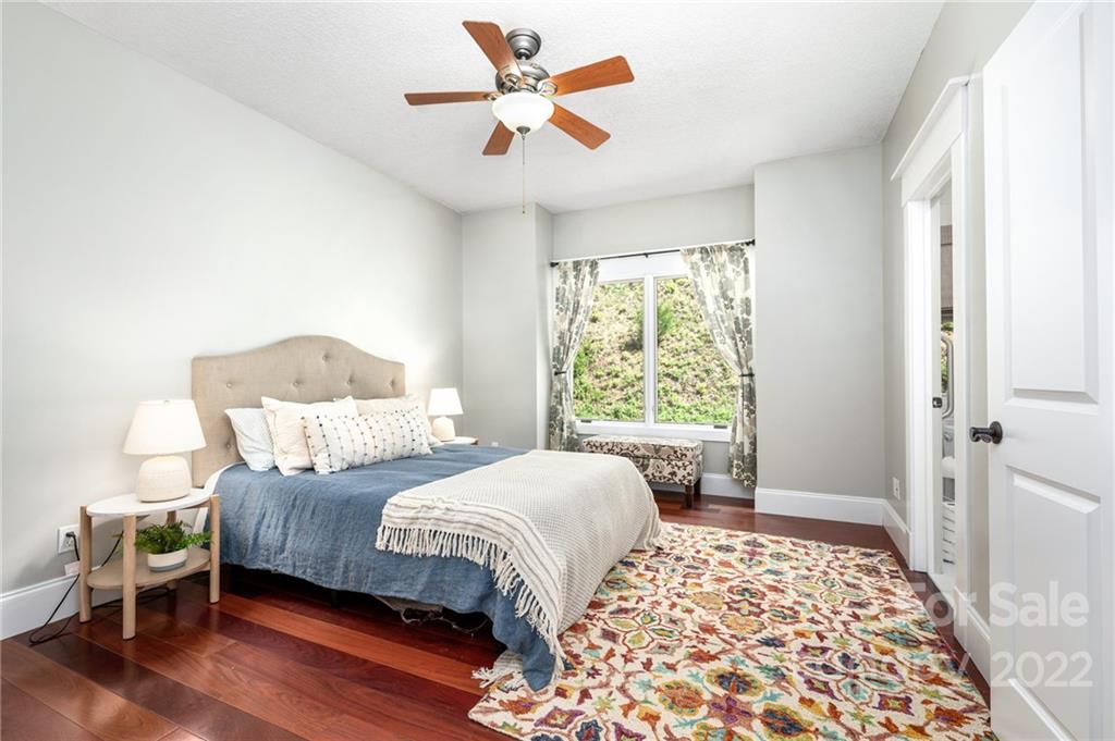 331 E Sondley Drive Asheville NC 28805