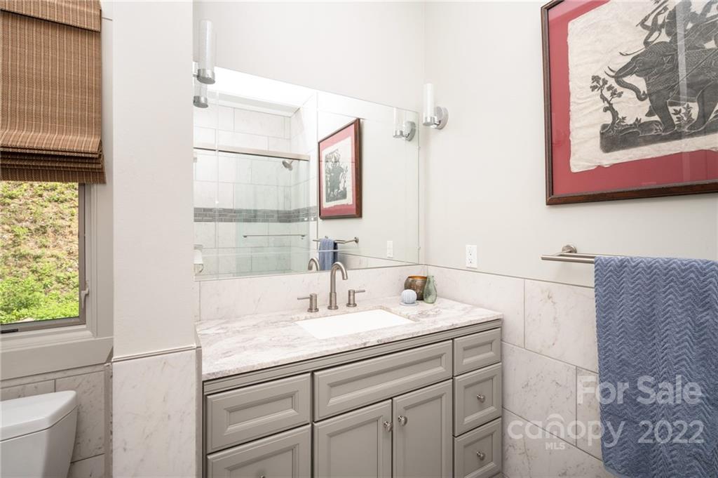 331 E Sondley Drive Asheville NC 28805