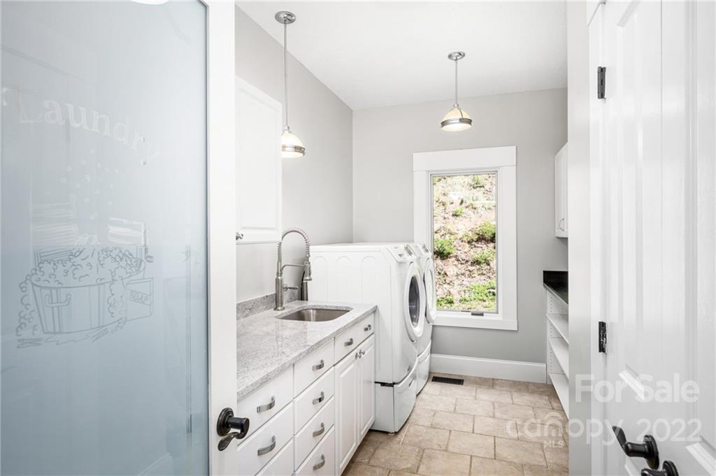 331 E Sondley Drive Asheville NC 28805