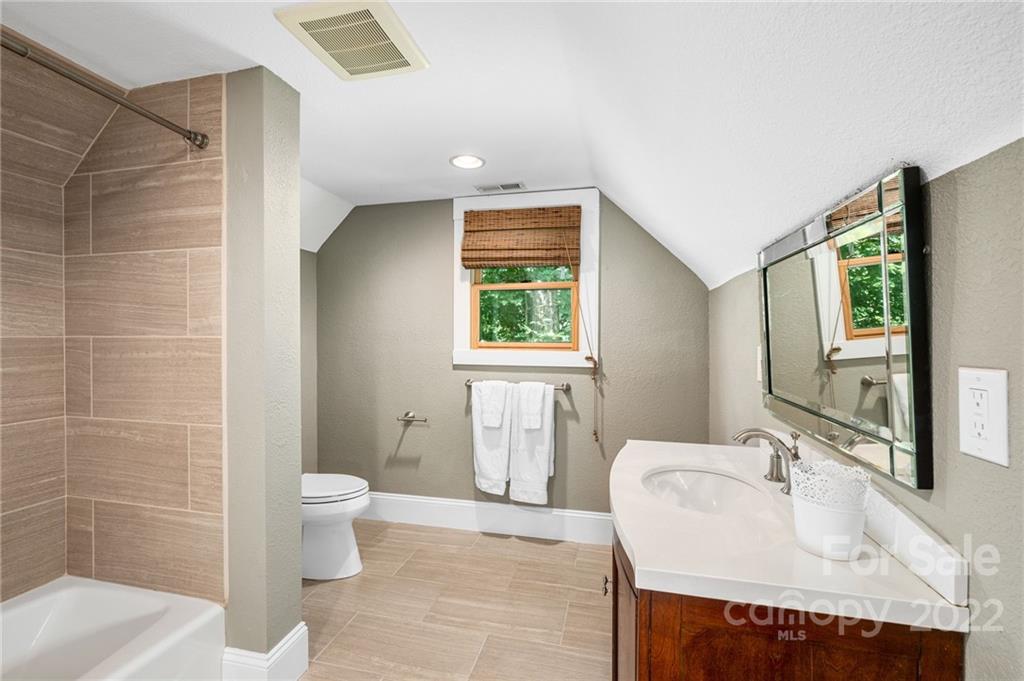 331 E Sondley Drive Asheville NC 28805