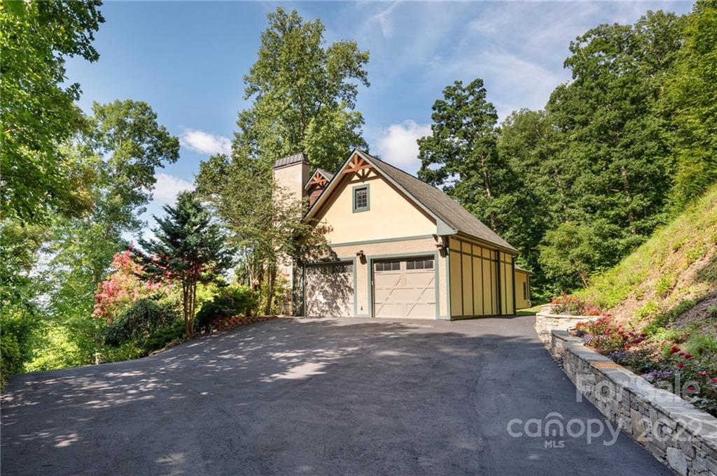 331 E Sondley Drive Asheville NC 28805