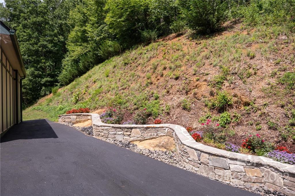 331 E Sondley Drive Asheville NC 28805
