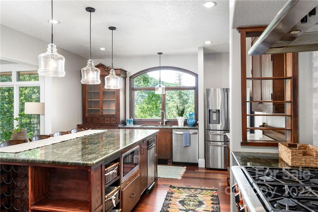 331 E Sondley Drive Asheville NC 28805