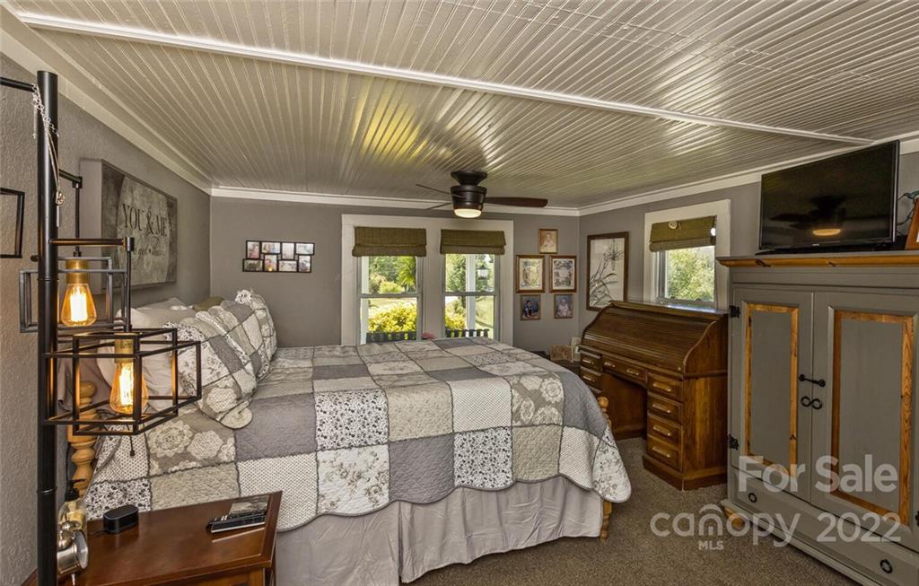 67 Brady Circle Canton NC 28716