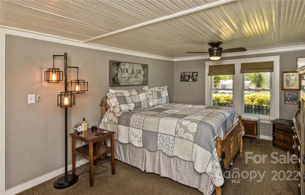 67 Brady Circle Canton NC 28716