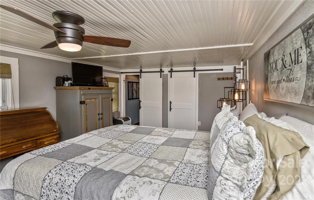 67 Brady Circle Canton NC 28716