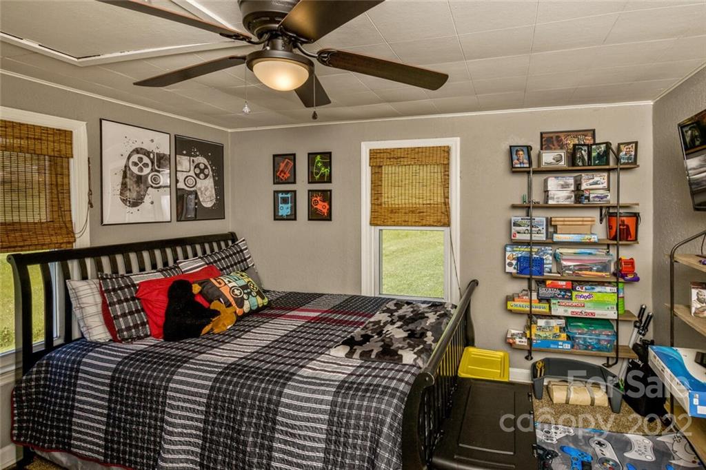 67 Brady Circle Canton NC 28716