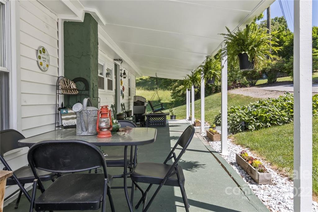 67 Brady Circle Canton NC 28716