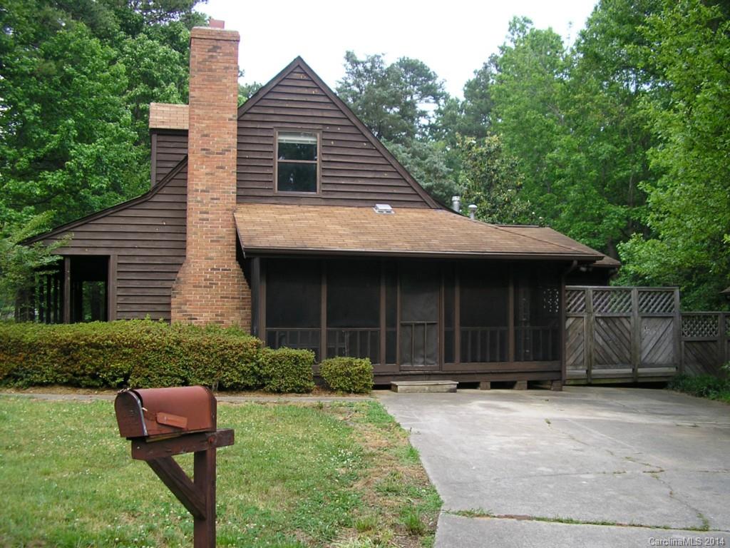 6200 Woodthrush Drive Charlotte NC 28227
