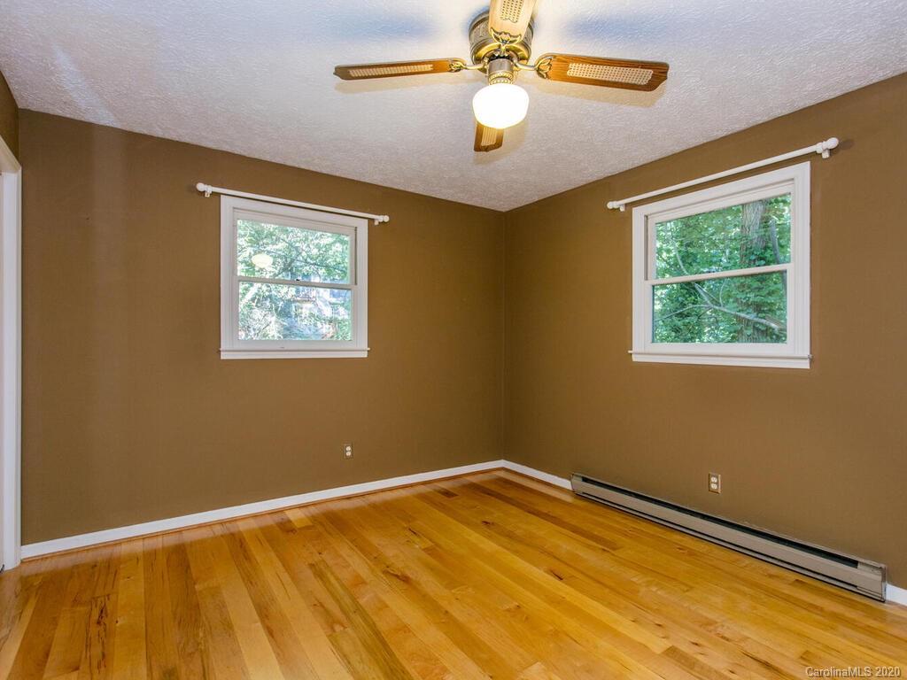51 Huntington Drive Swannanoa NC 28778