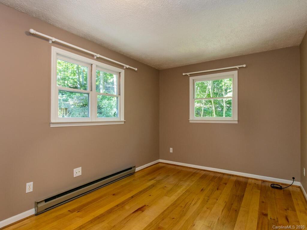 51 Huntington Drive Swannanoa NC 28778