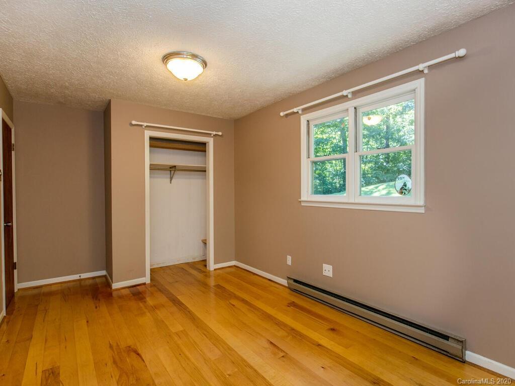 51 Huntington Drive Swannanoa NC 28778