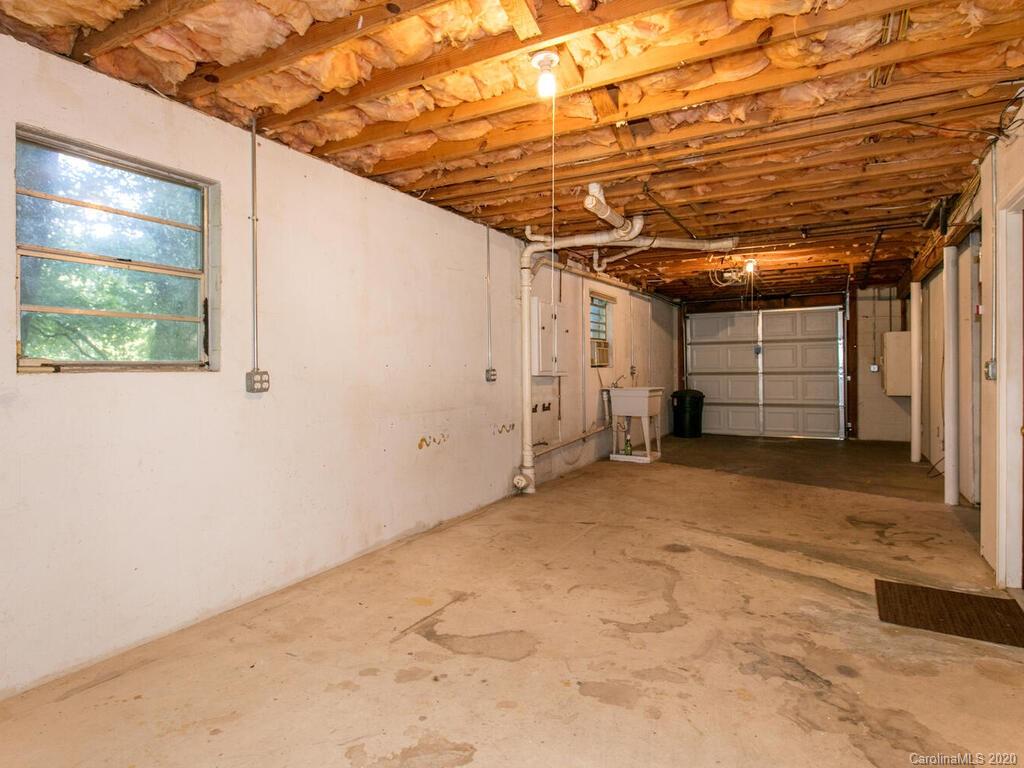 51 Huntington Drive Swannanoa NC 28778