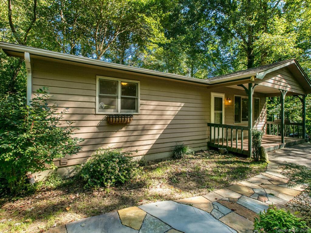 51 Huntington Drive Swannanoa NC 28778