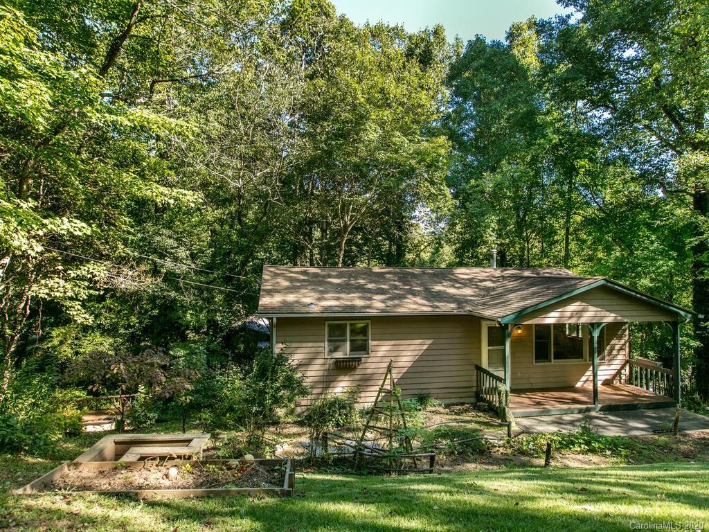 51 Huntington Drive Swannanoa NC 28778