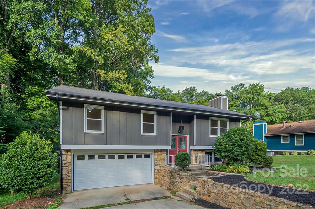 22 Glen Meadows Road Arden NC 28704
