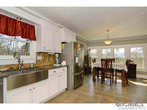 87 Hamburg Mountain Road Weaverville NC 28787