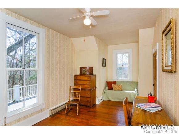 87 Hamburg Mountain Road Weaverville NC 28787