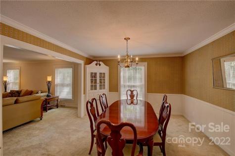496 English Road Spruce Pine NC 28777