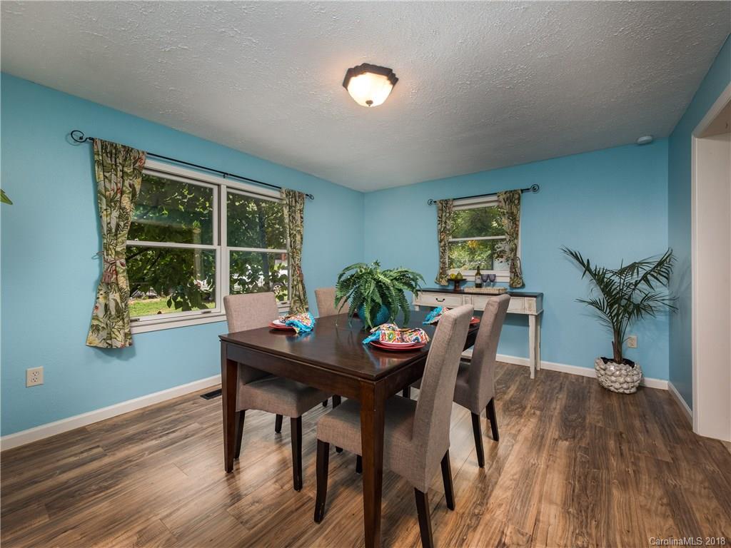 208 Westwood Place Asheville NC 28806