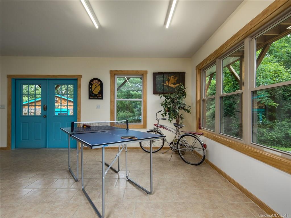 208 Westwood Place Asheville NC 28806