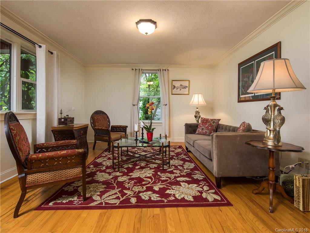 208 Westwood Place Asheville NC 28806