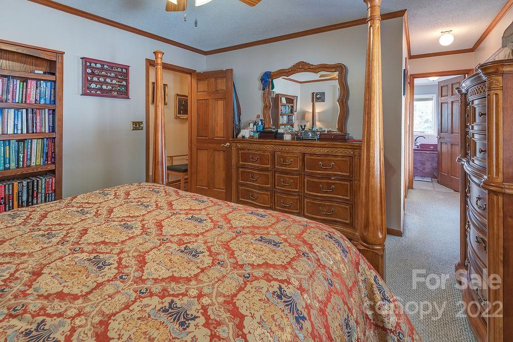 582 Enka Lake Road Candler NC 28715