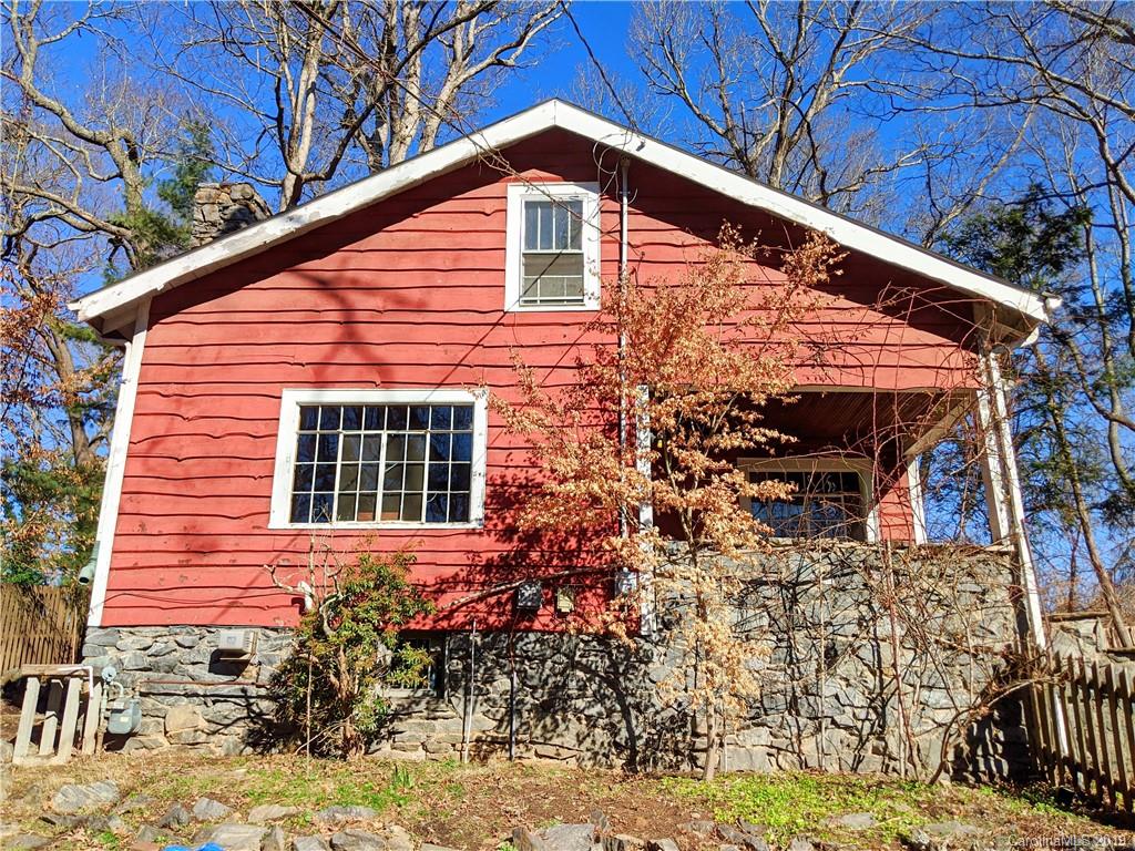 135 Saint Dunstans Road Asheville NC 28803