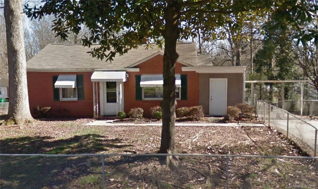 2111 Dickens Avenue Charlotte NC 28208