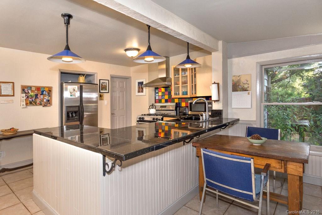 37 Plymouth Circle Asheville NC 28803