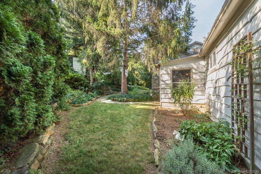 37 Plymouth Circle Asheville NC 28803