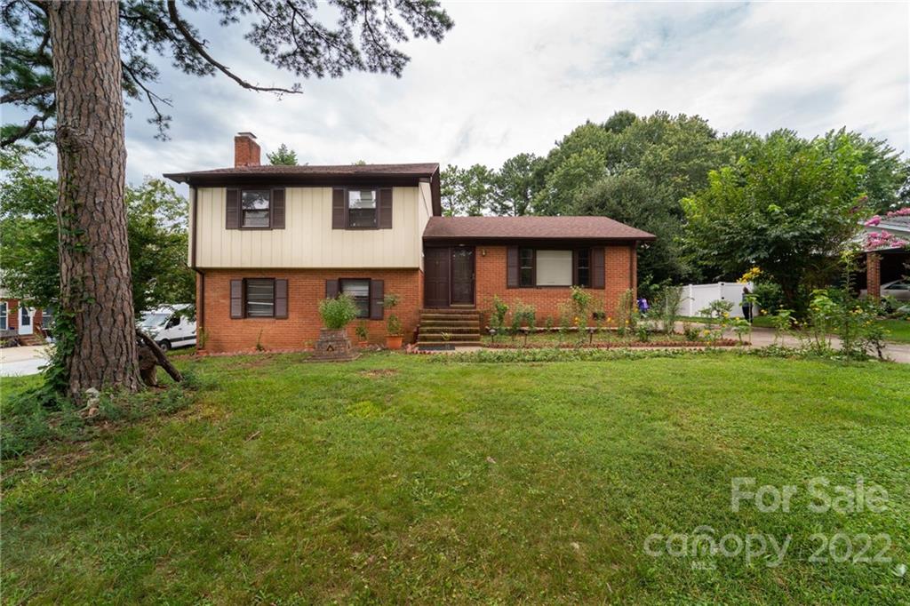 4513 Cloverdale Avenue Charlotte NC 28212