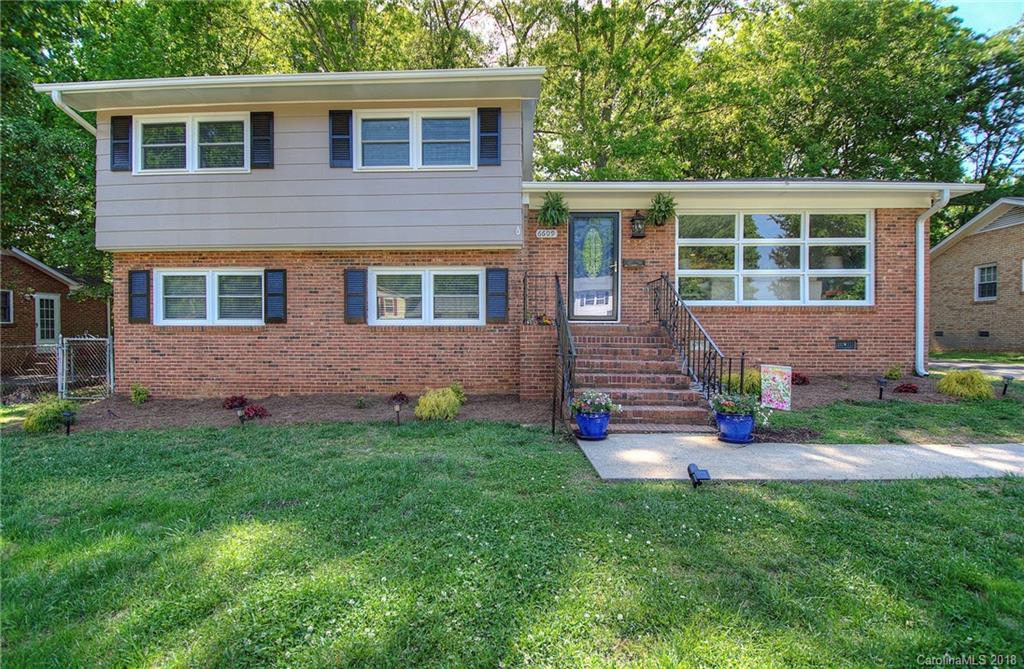 6609 Heatherbrook Avenue Charlotte NC 28213