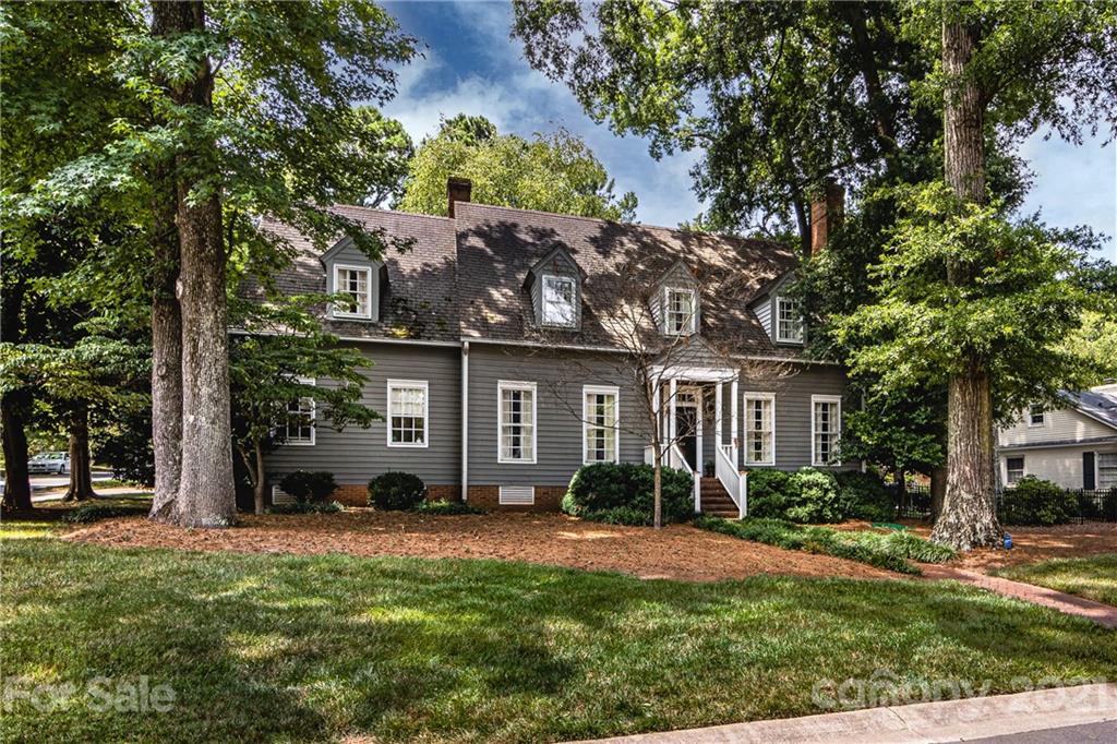 864 Museum Drive Charlotte NC 28207