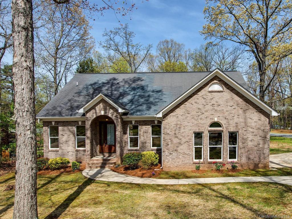 4953 Lakeview Road Charlotte NC 28216