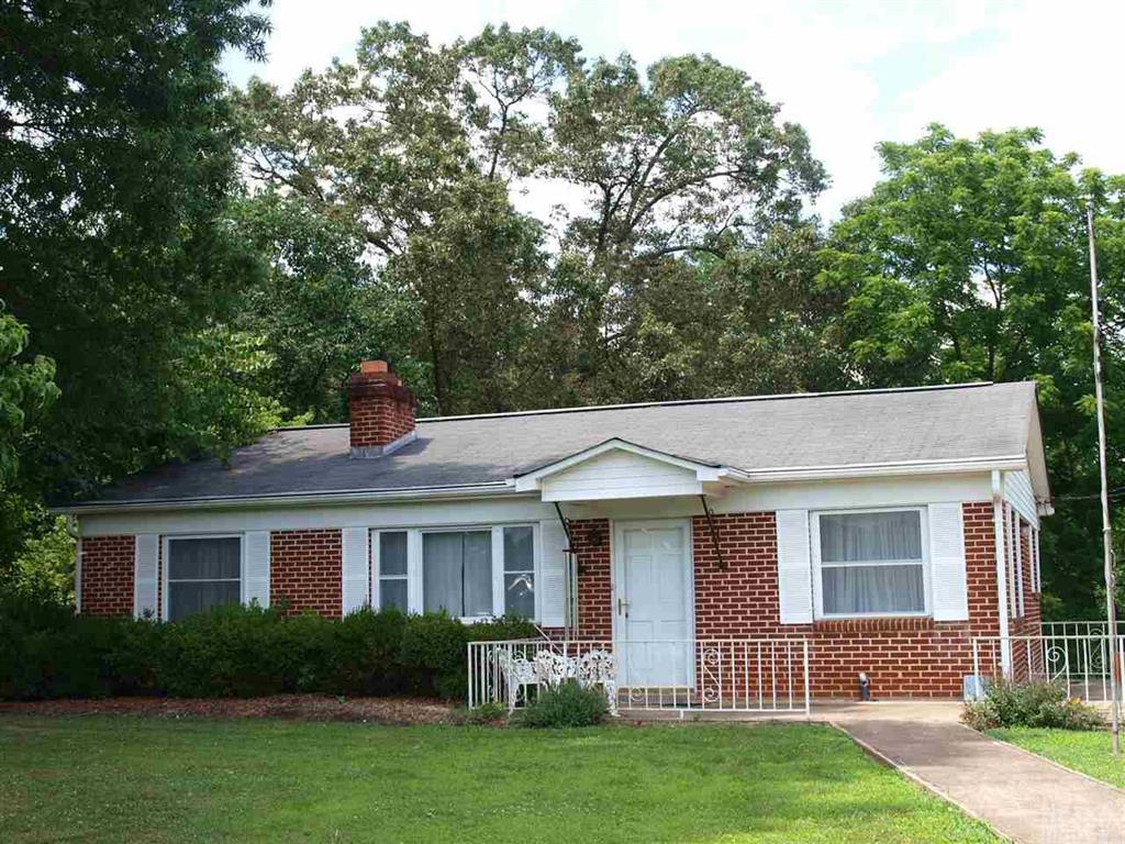 420 27th Avenue Circle NW Hickory NC 28601