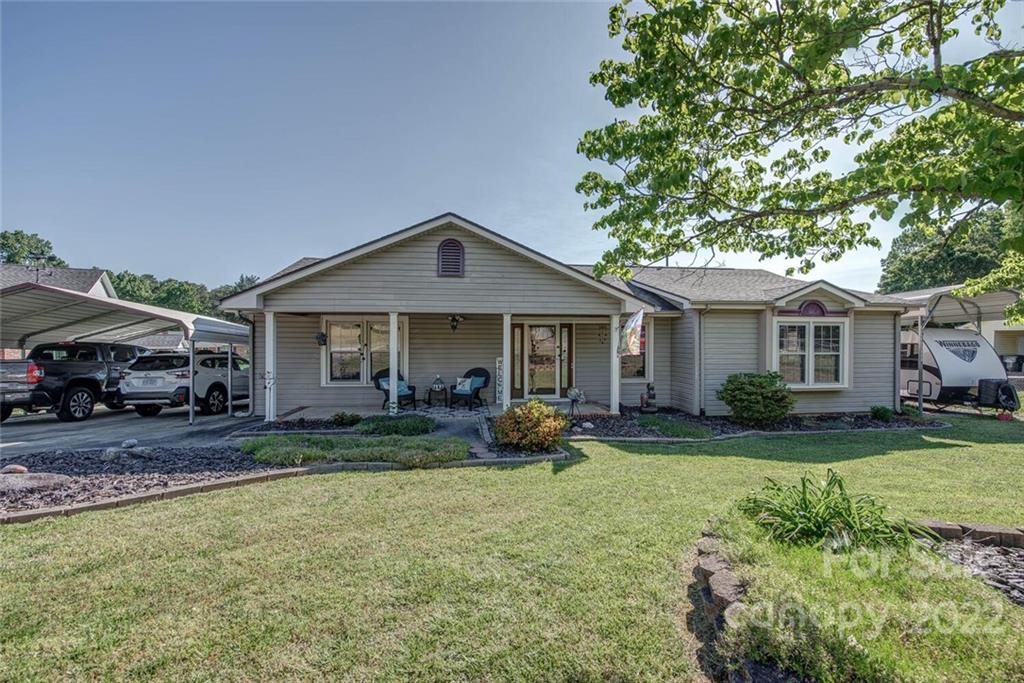 1105 Laurel Woods Drive Gastonia NC 28052