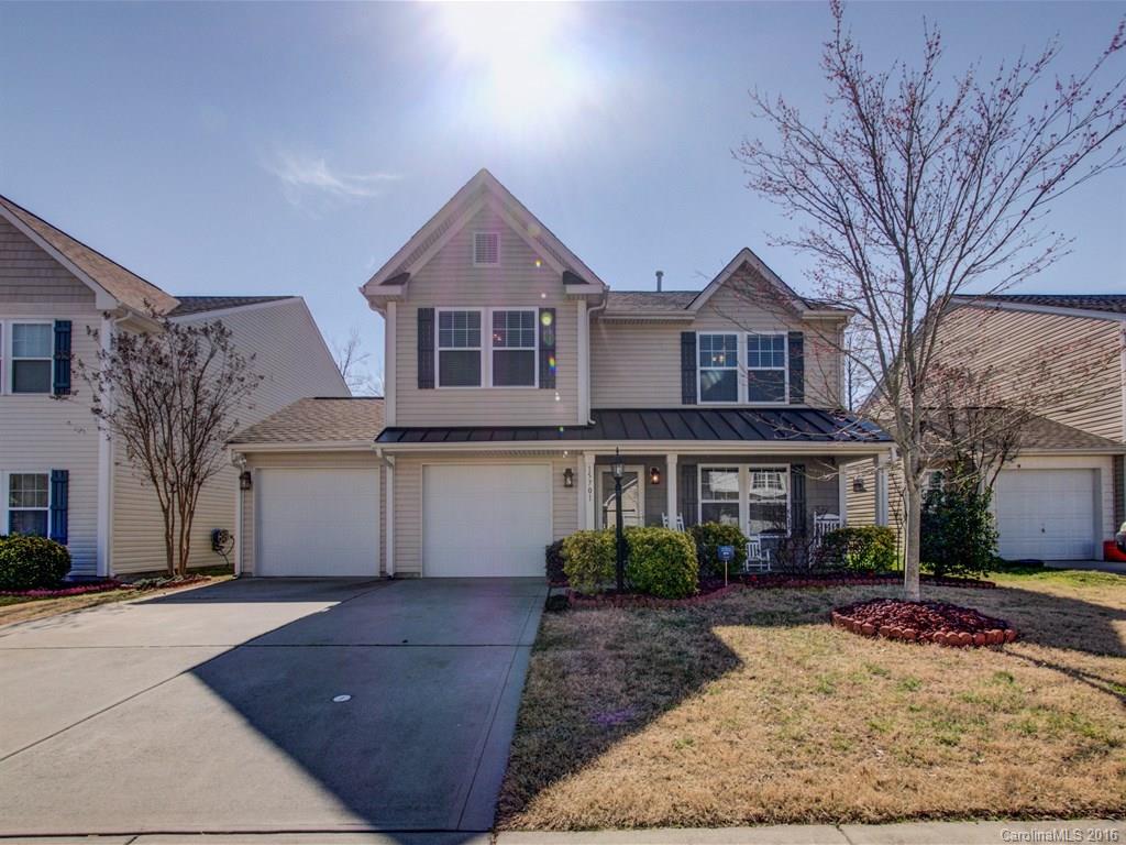 15701 Lakepoint Forest Drive Charlotte NC 28278