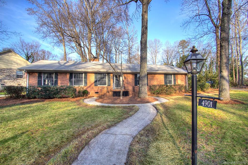 4901 Zephyr Lane Charlotte NC 28209