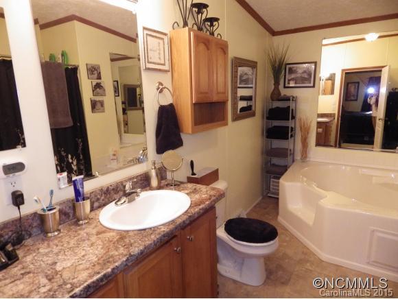 90 Little Knob Road Asheville NC 28803