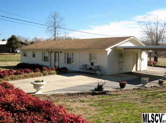 1427 Robin Road Newton NC 28658