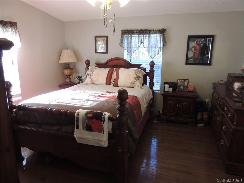 119 Gray Fox Lane Weaverville NC 28787
