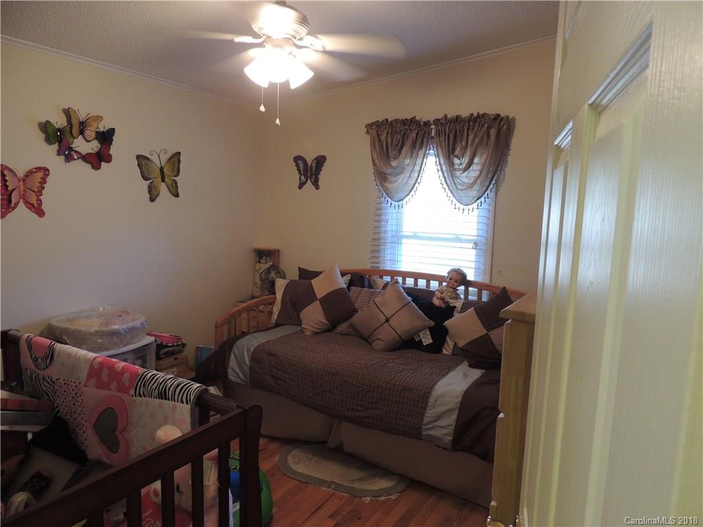 119 Gray Fox Lane Weaverville NC 28787