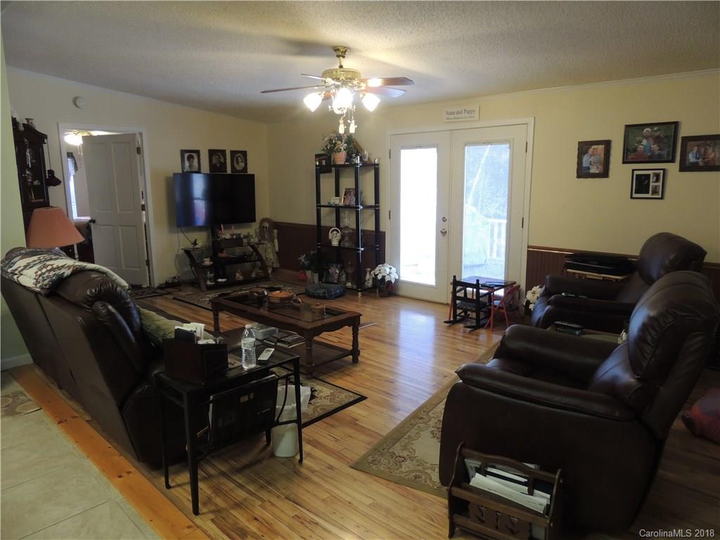 119 Gray Fox Lane Weaverville NC 28787