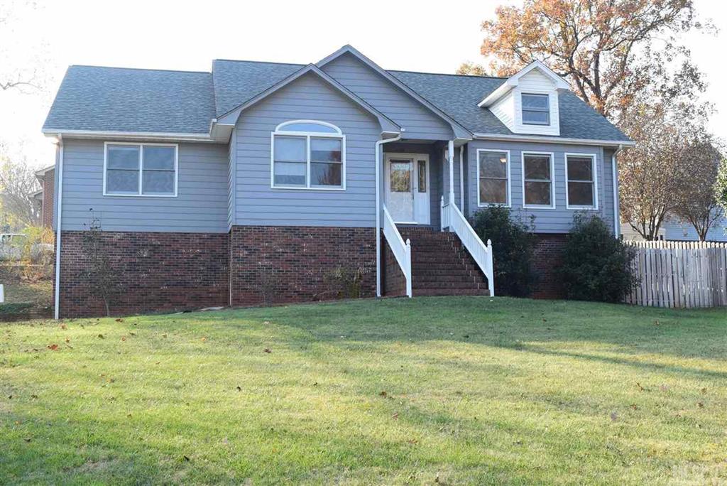 4158 Arrowhead Drive NE Hickory NC 28601