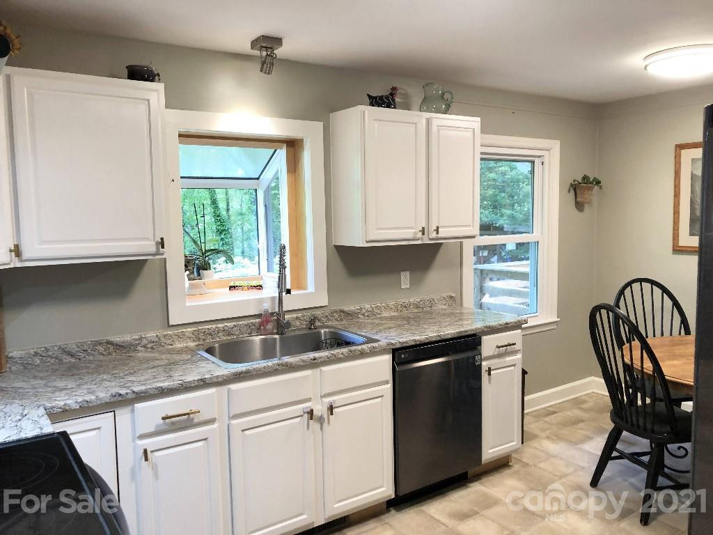 64 Hampden Road Asheville NC 28805
