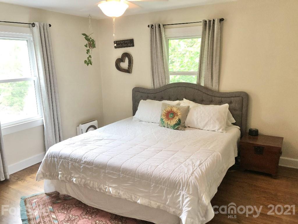 64 Hampden Road Asheville NC 28805