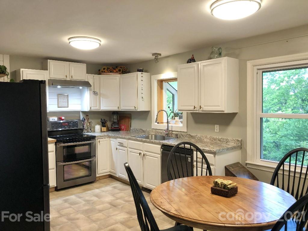 64 Hampden Road Asheville NC 28805