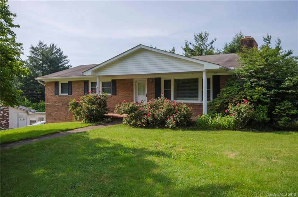 7 Debra Lane Asheville NC 28806